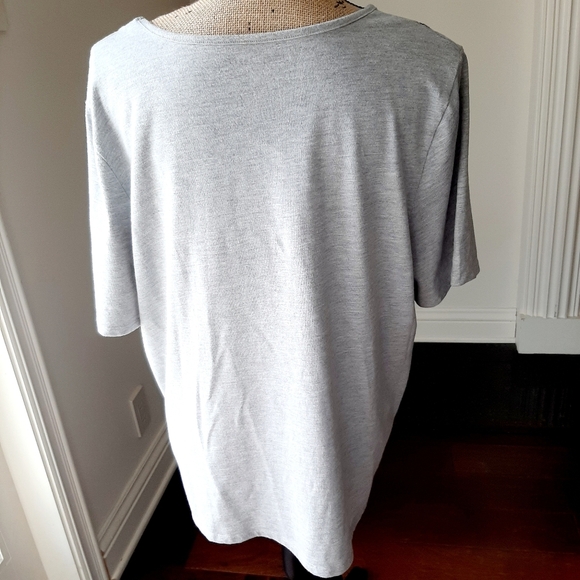 EUC LIZ & ME EMBELLISHED TEE SHIRT - Picture 9 of 9